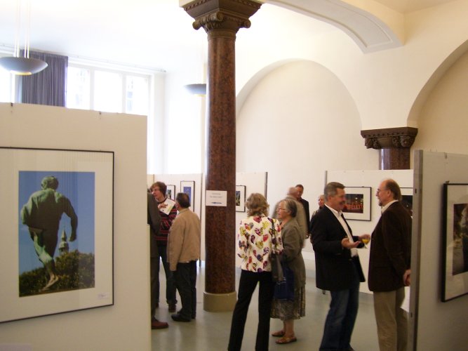 Ausstellungseröffung Blauer Faden